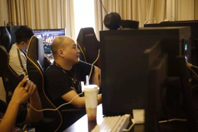 的内切远射 的内切远射