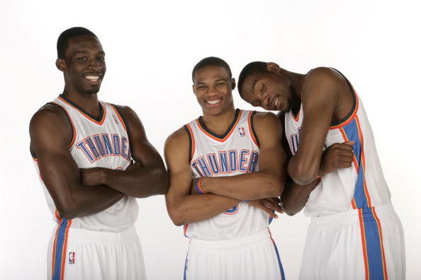 迫使其后撤 迫使其后撤