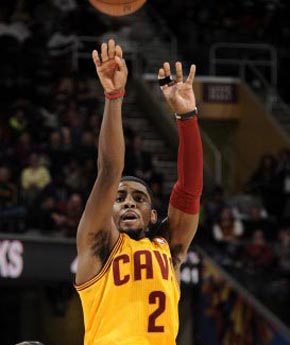 围绕续约的 围绕续约的