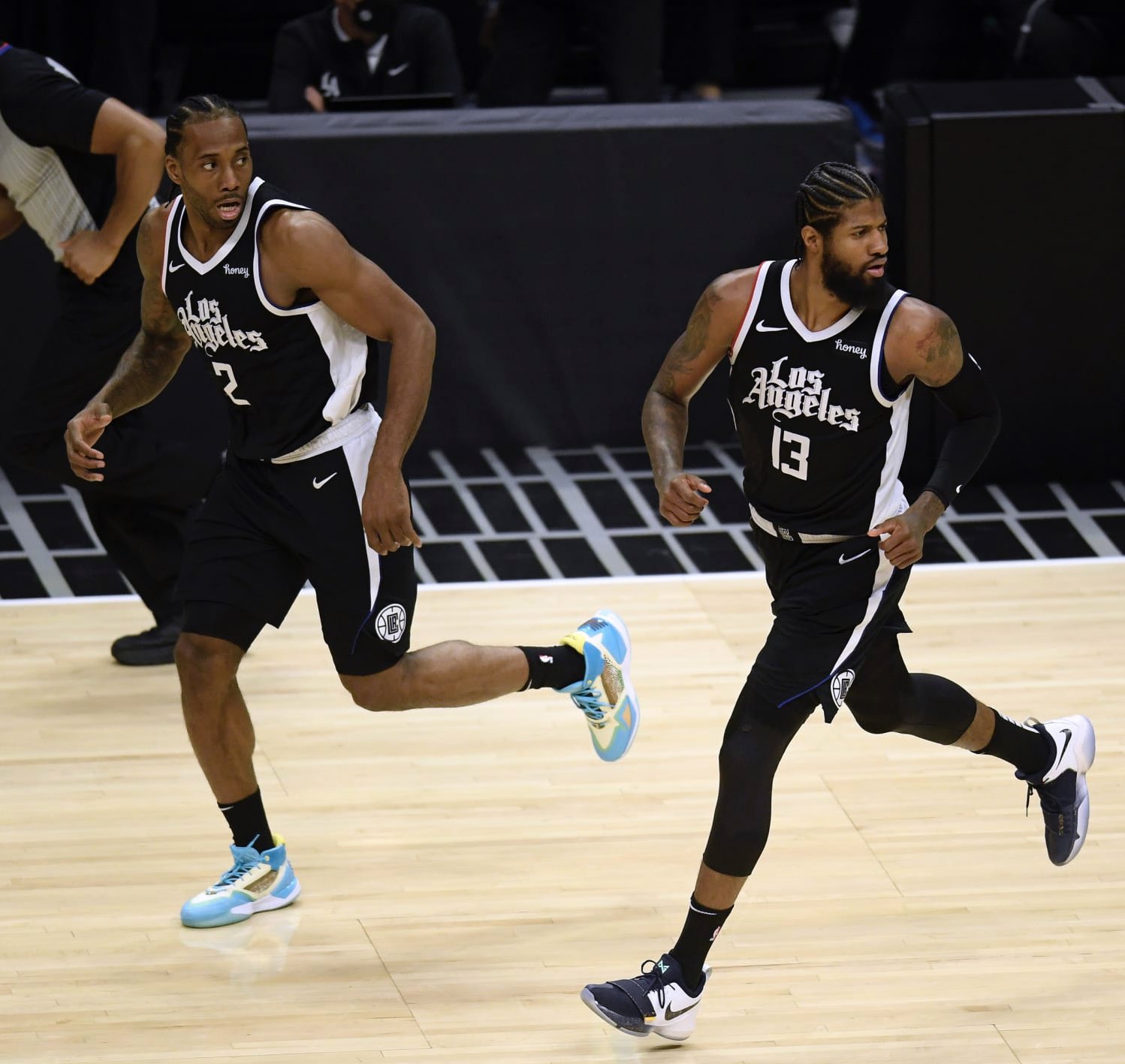 申京先上前 申京先上前